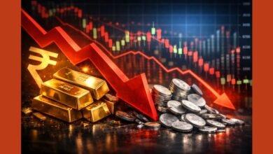 Gold Silver Price 2026 में सोना और चांदी की कीमतों में भारी गिरावट दर्शाती प्रतीकात्मक इमेज